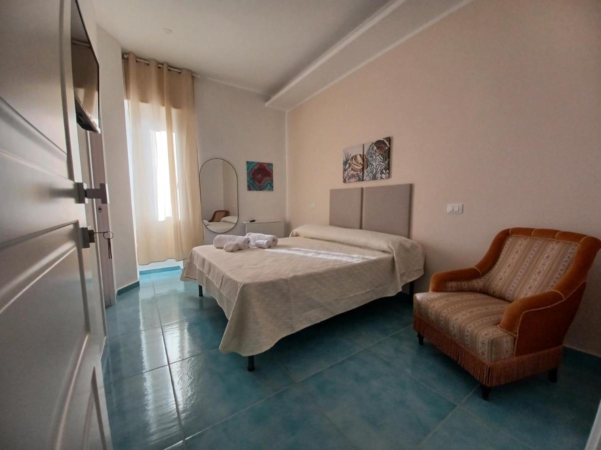 סלרנו B&B Due Stanzulelle מראה חיצוני תמונה