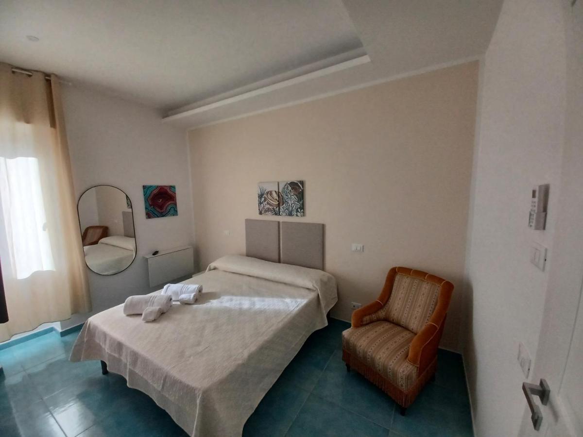סלרנו B&B Due Stanzulelle מראה חיצוני תמונה