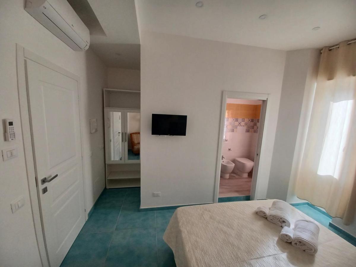 סלרנו B&B Due Stanzulelle מראה חיצוני תמונה